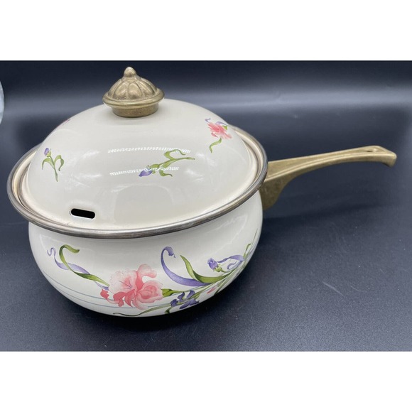 LINCOWARE ENAMEL SAUCEPAN 5 INCH WITH LID BRASS HANDLE VINTAGE 5" Saucepan - Picture 1 of 14